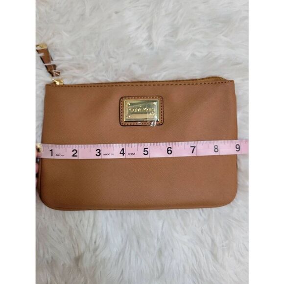 Calvin Klein Small 9x6 Travel Bag Makeup Bag in Brown New - Picture 4 of 6